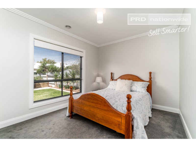 20 Rhoda Avenue, Wagga Wagga NSW 2650