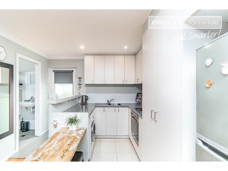 20 Rhoda Avenue, Wagga Wagga NSW 2650