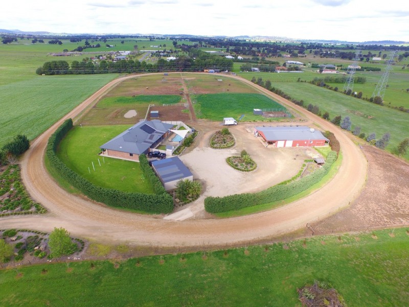 73 Mitchell Road, Lake Albert NSW 2650