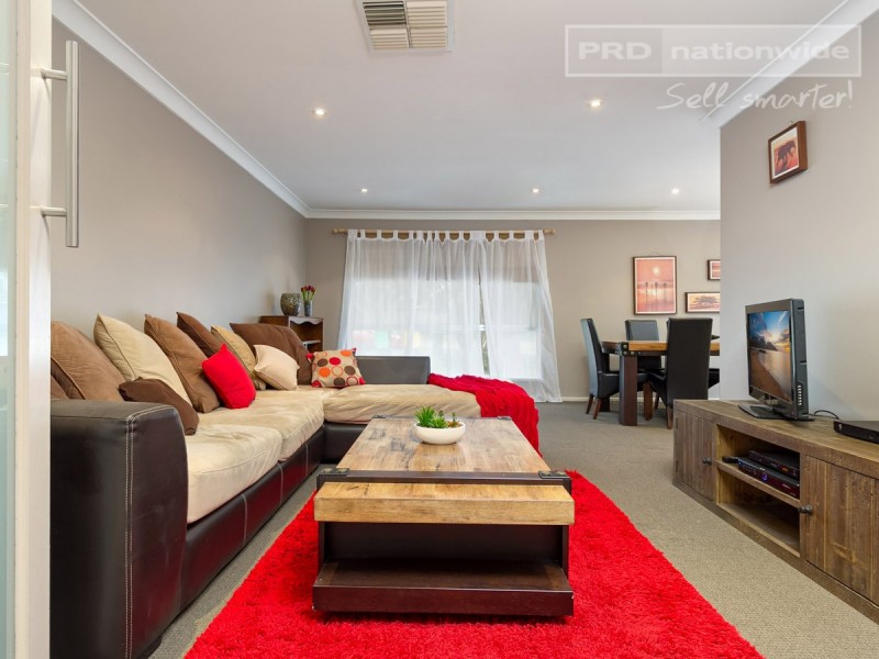 15 Osborne Avenue, Kooringal NSW 2650