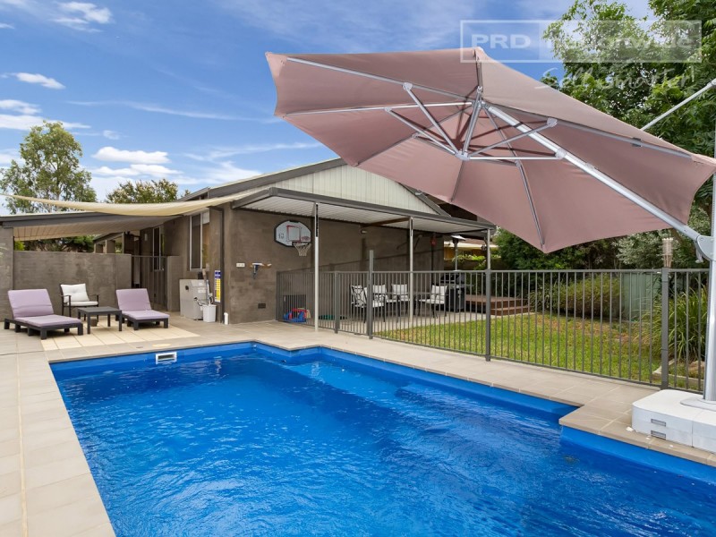 15 Osborne Avenue, Kooringal NSW 2650