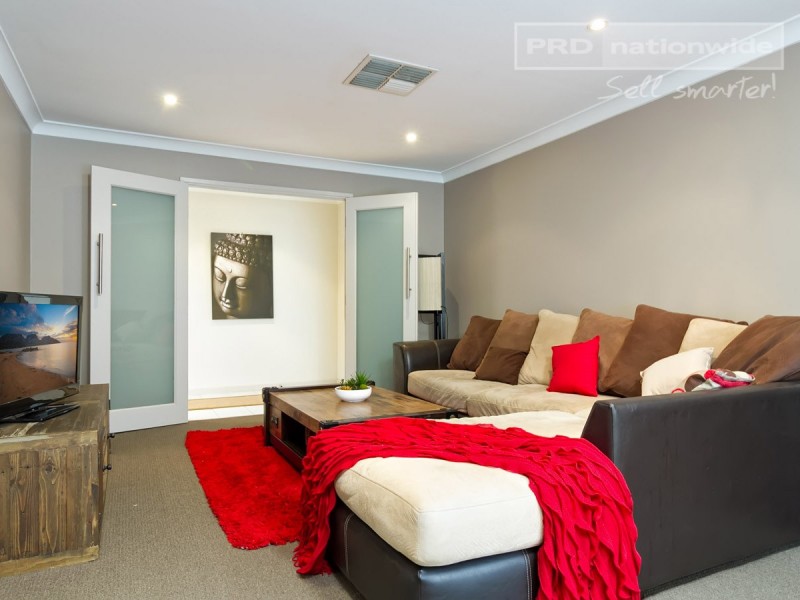 15 Osborne Avenue, Kooringal NSW 2650