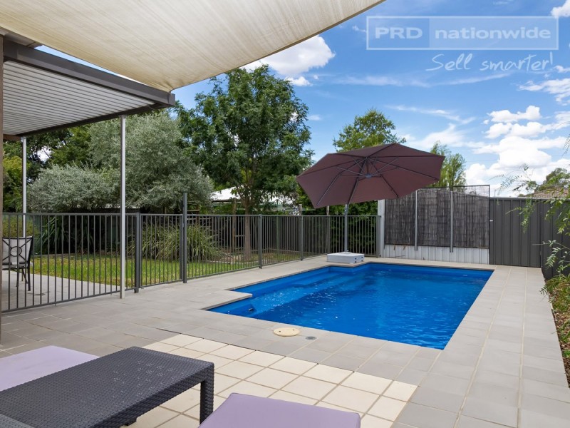 15 Osborne Avenue, Kooringal NSW 2650
