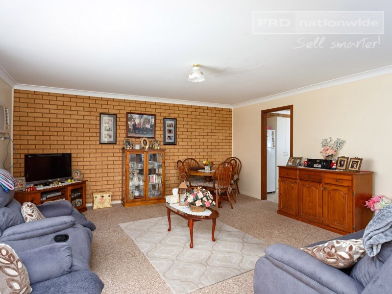 1/46-48 Walana Crescent, Kooringal NSW 2650
