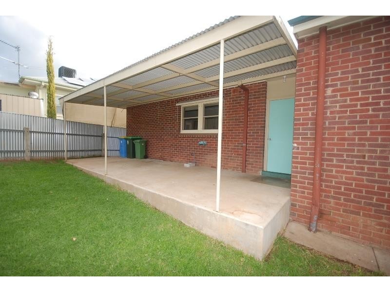 15 Marama Parade, Mount Austin NSW 2650