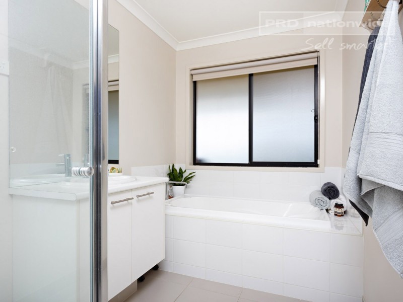 Forest Hill NSW 2651