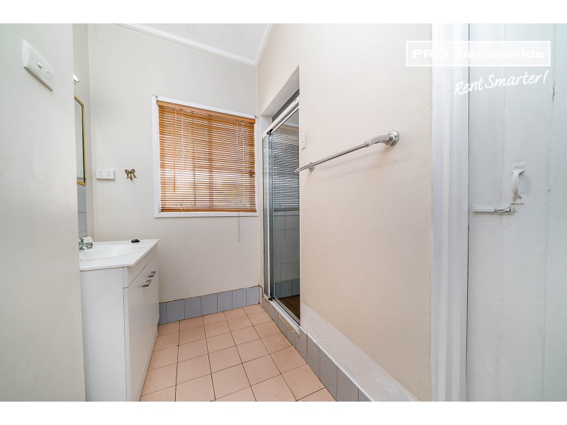 31 Norman Street, Wagga Wagga NSW 2650