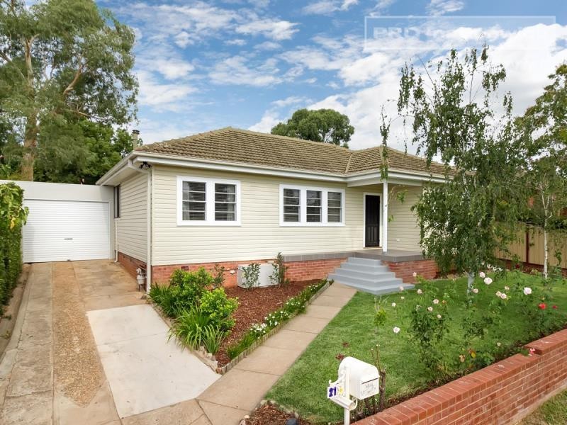 21 Croaker Street, Turvey Park NSW 2650