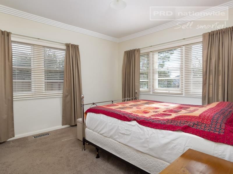 21 Croaker Street, Turvey Park NSW 2650
