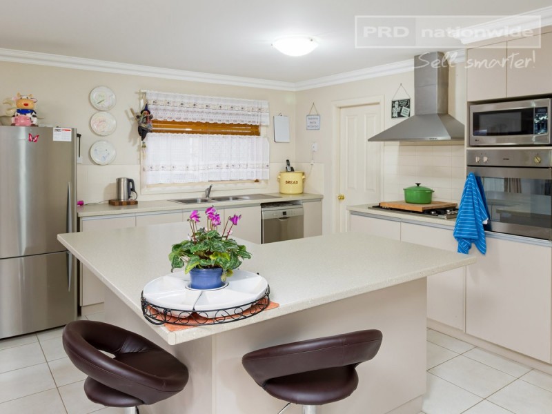 65 Barrima Drive, Glenfield Park NSW 2650