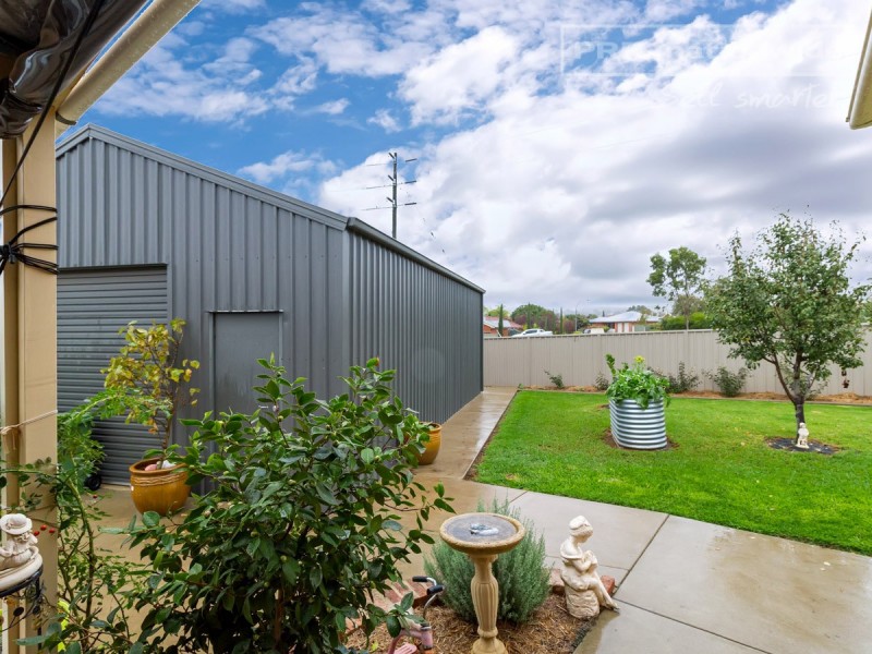 65 Barrima Drive, Glenfield Park NSW 2650