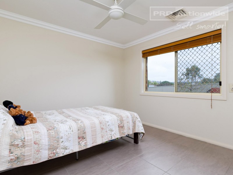 65 Barrima Drive, Glenfield Park NSW 2650
