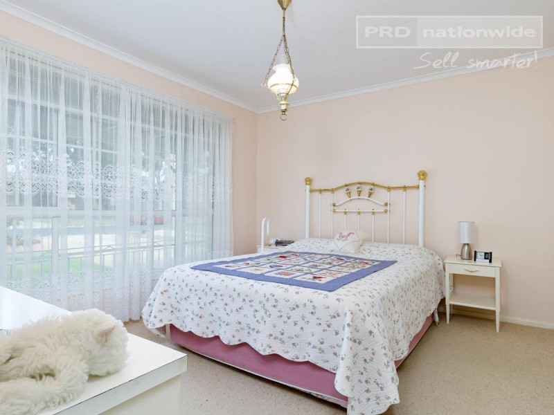 4 Kerr Street, Flowerdale NSW 2650