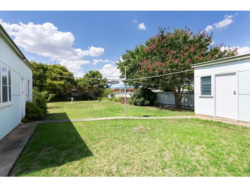 25 Darlow Street, Wagga Wagga NSW 2650