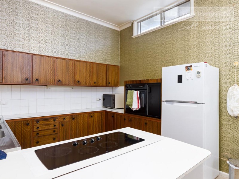 20 Acacia Street, Kooringal NSW 2650