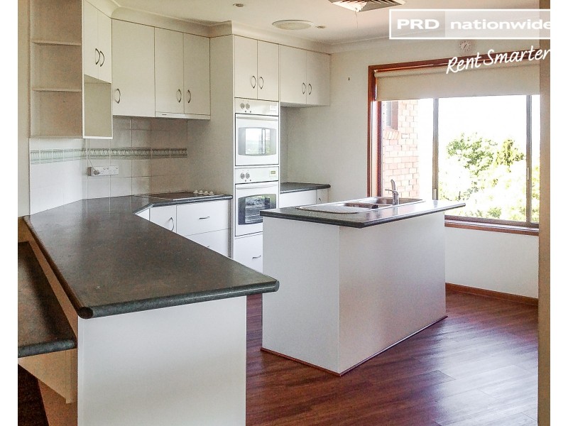 23 Panorama Street, Kooringal NSW 2650