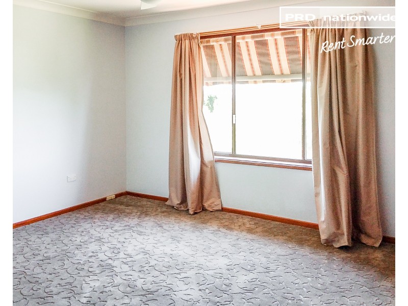 23 Panorama Street, Kooringal NSW 2650