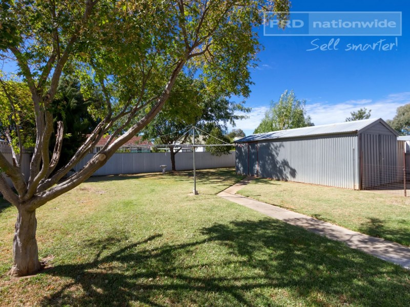 43 Tobruk Street, Ashmont NSW 2650