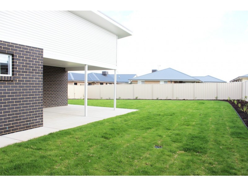 3 Cunjegong Loop, Gobbagombalin NSW 2650