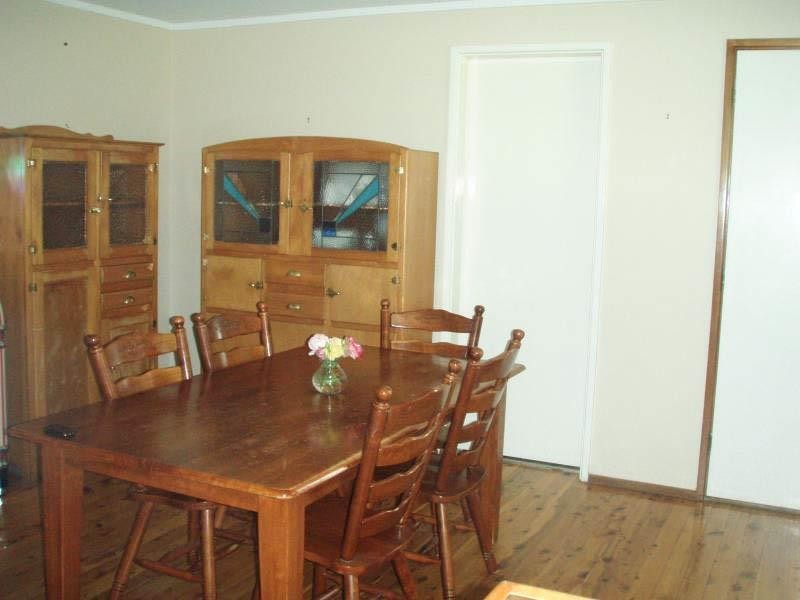 3 Falcon Place, Kooringal NSW 2650