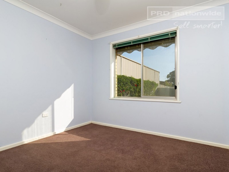 136 Cowabbie Street, Coolamon NSW 2701