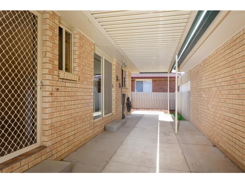 1/89 Dalman Parkway, Glenfield Park NSW 2650