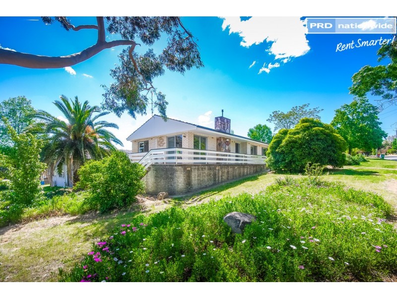 1 Yarrah Street, Kooringal NSW 2650