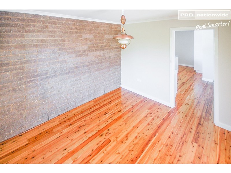 1 Yarrah Street, Kooringal NSW 2650