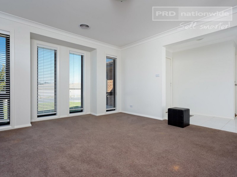 38 Mirrul Street, Glenfield Park NSW 2650