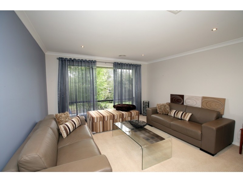 10 Budawang Place, Tatton NSW 2650