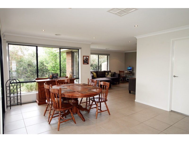 10 Budawang Place, Tatton NSW 2650