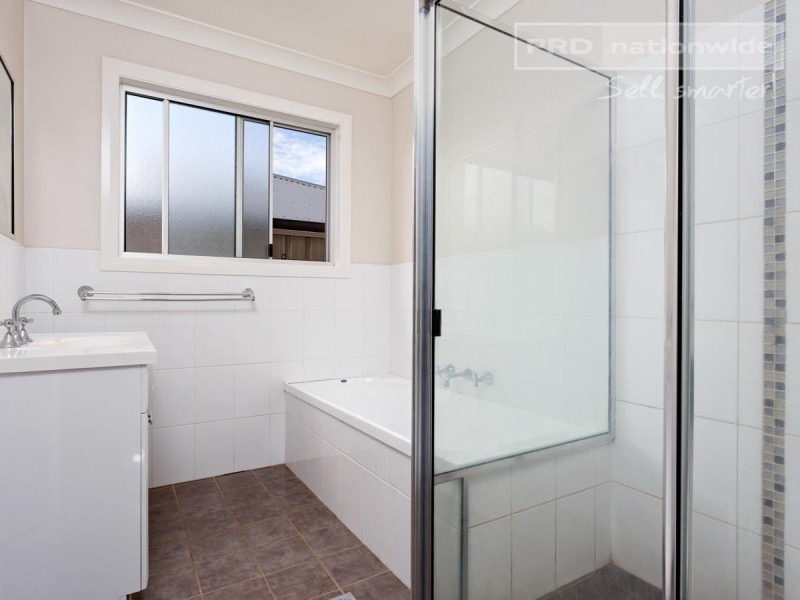 9/3 Bogong Crescent, Tatton NSW 2650