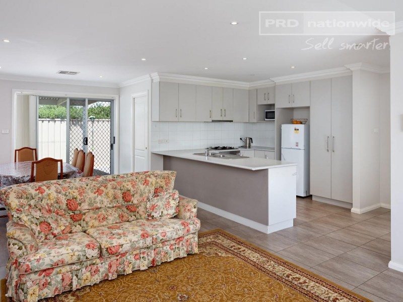 9/3 Bogong Crescent, Tatton NSW 2650