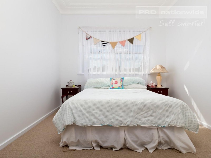 28 Darlow Street, Wagga Wagga NSW 2650