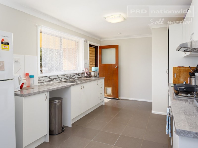 21 Coyne Street, Mount Austin NSW 2650
