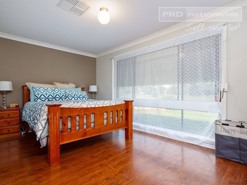 21 Coyne Street, Mount Austin NSW 2650