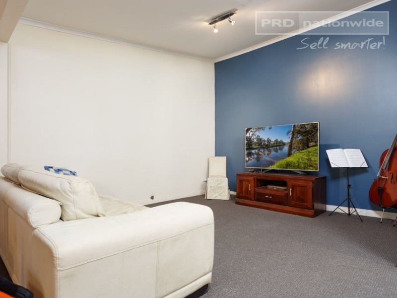 147 Docker Street, Wagga Wagga NSW 2650