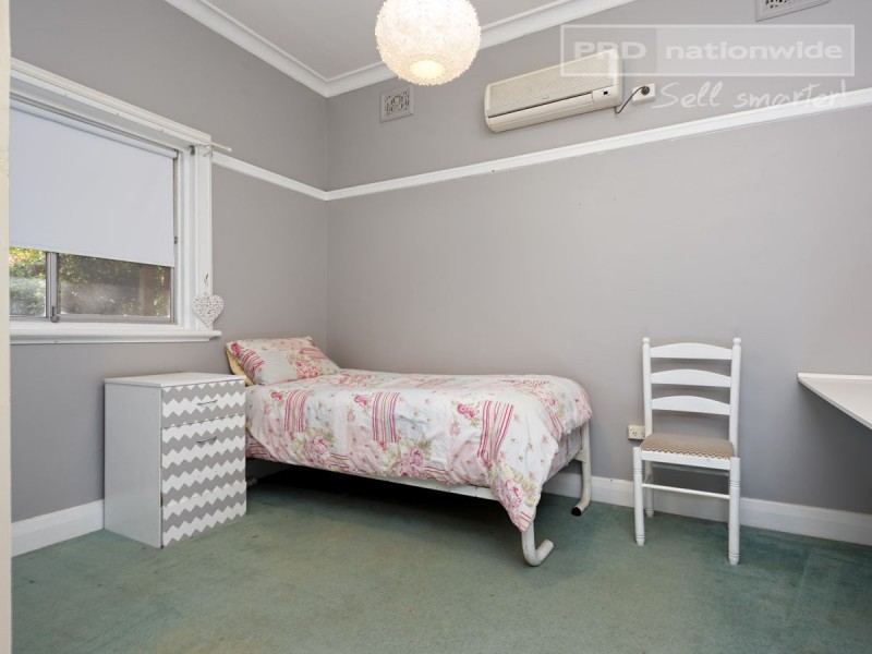 147 Docker Street, Wagga Wagga NSW 2650