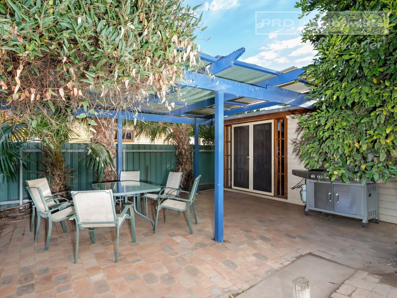 147 Docker Street, Wagga Wagga NSW 2650