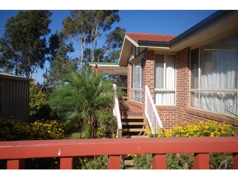 62 Simkin Crescent, Wagga Wagga NSW 2650