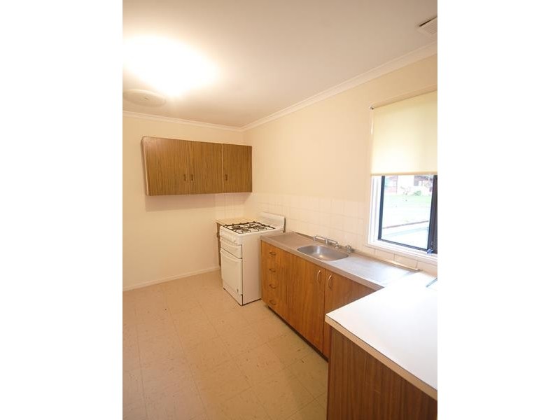 4 Toy Place, Tolland NSW 2650