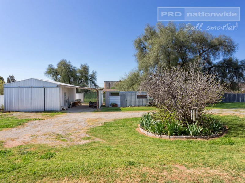 10-12 Wood Street, Marrar NSW 2652