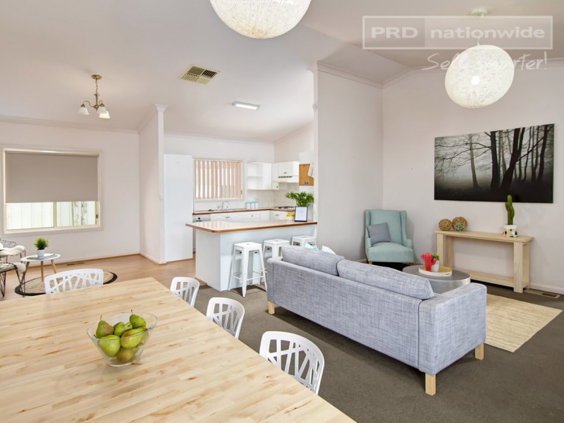 40 Lamilla Street, Glenfield Park NSW 2650