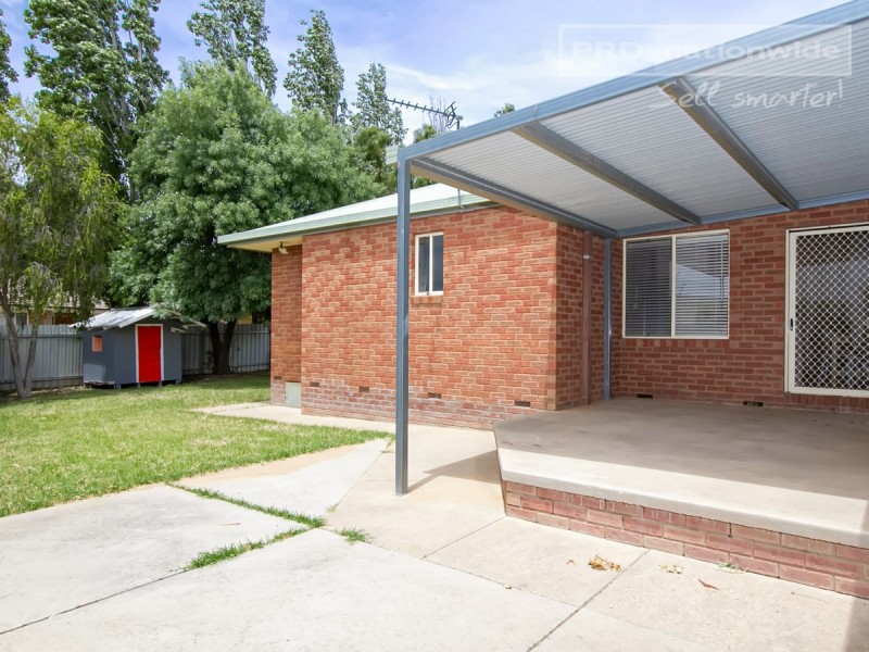 40 Lamilla Street, Glenfield Park NSW 2650