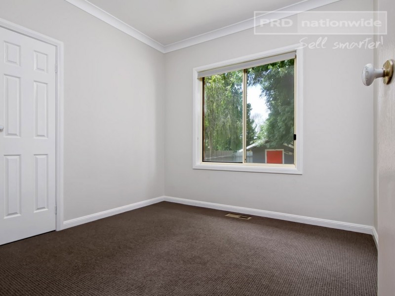 40 Lamilla Street, Glenfield Park NSW 2650