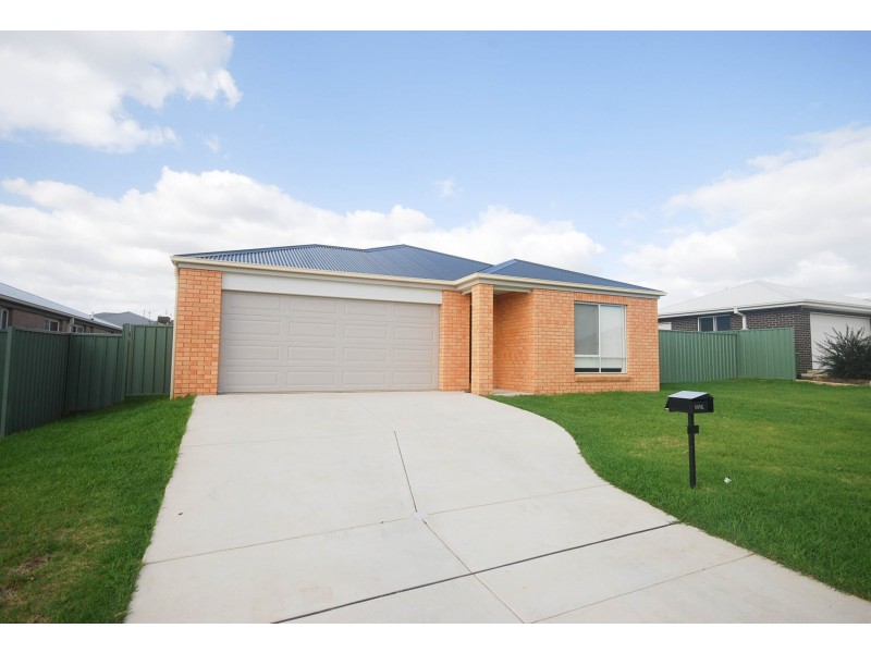5 Melaleuca Drive, Forest Hill NSW 2651