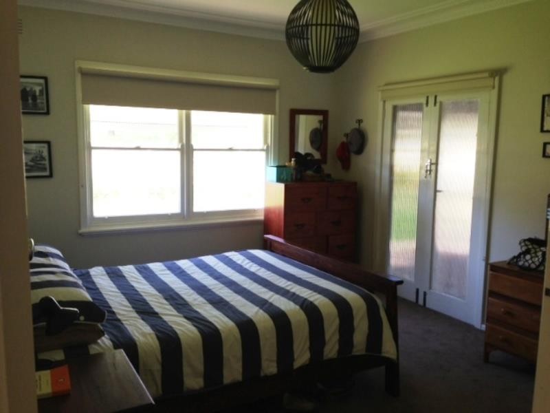 76 Mitchelmore Street, Turvey Park NSW 2650