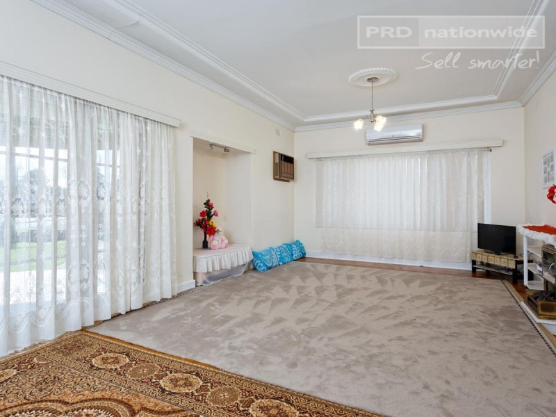 48 Blamey Street, Turvey Park NSW 2650