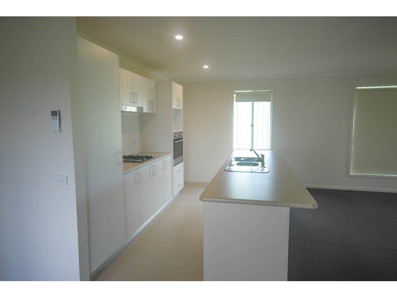 15 Protea Place, Forest Hill NSW 2651