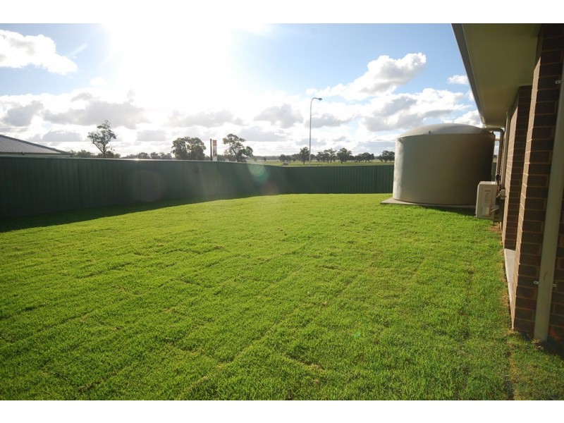15 Protea Place, Forest Hill NSW 2651